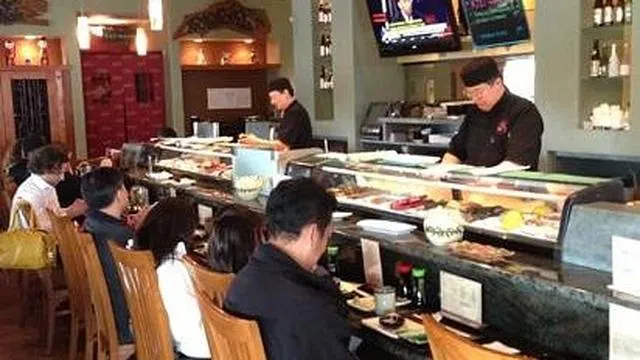 Cafe de Thai and Sushi