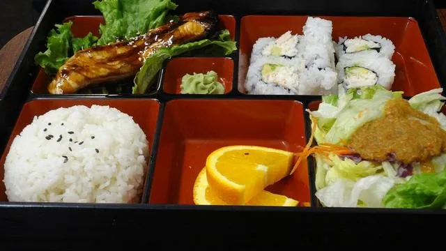 Mr. Teriyaki Sushi